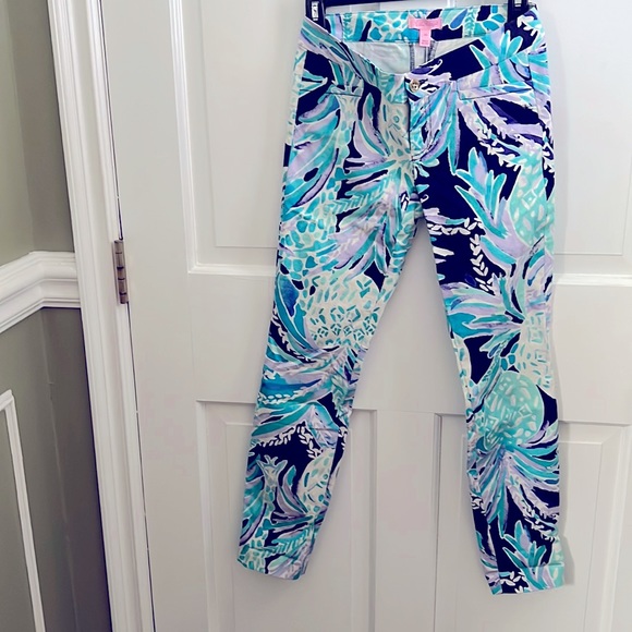 NWT Lilly Pulitzer Skinny Ankle Pant. 90% Cotton,7% Elasterell and 3% Elasthanne - Picture 3 of 5